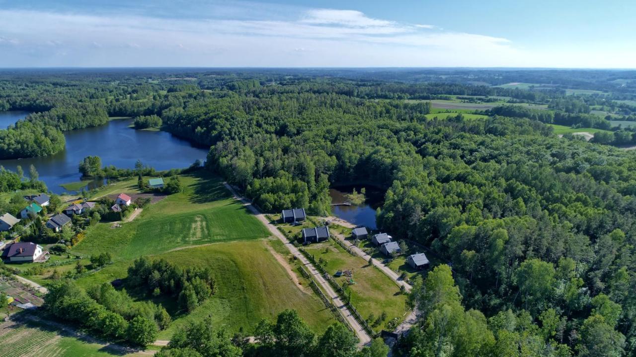 Osada Skoczkowo Komfortowe Domki Z Jacuzzi Nad Jeziorem- Sauna- Balia- Prywatny Staw Wedkarski Podiazy Extérieur photo