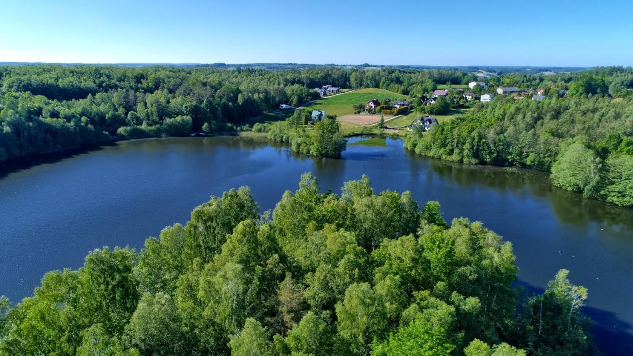 Osada Skoczkowo Komfortowe Domki Z Jacuzzi Nad Jeziorem- Sauna- Balia- Prywatny Staw Wedkarski Podiazy Extérieur photo