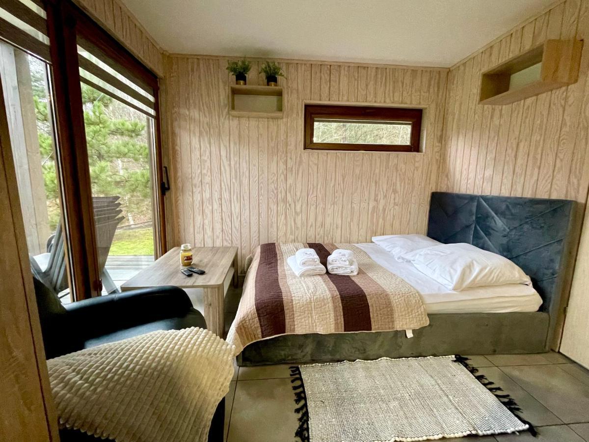 Osada Skoczkowo Komfortowe Domki Z Jacuzzi Nad Jeziorem- Sauna- Balia- Prywatny Staw Wedkarski Podiazy Extérieur photo