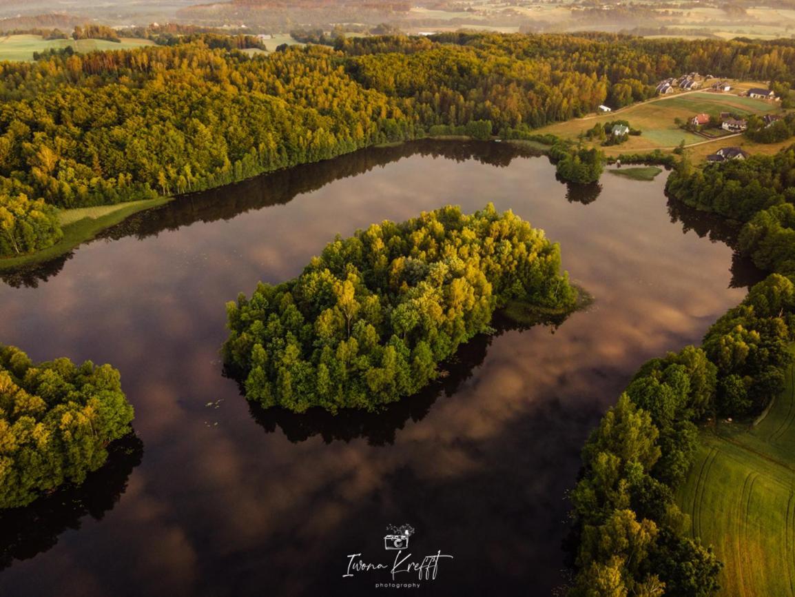 Osada Skoczkowo Komfortowe Domki Z Jacuzzi Nad Jeziorem- Sauna- Balia- Prywatny Staw Wedkarski Podiazy Extérieur photo