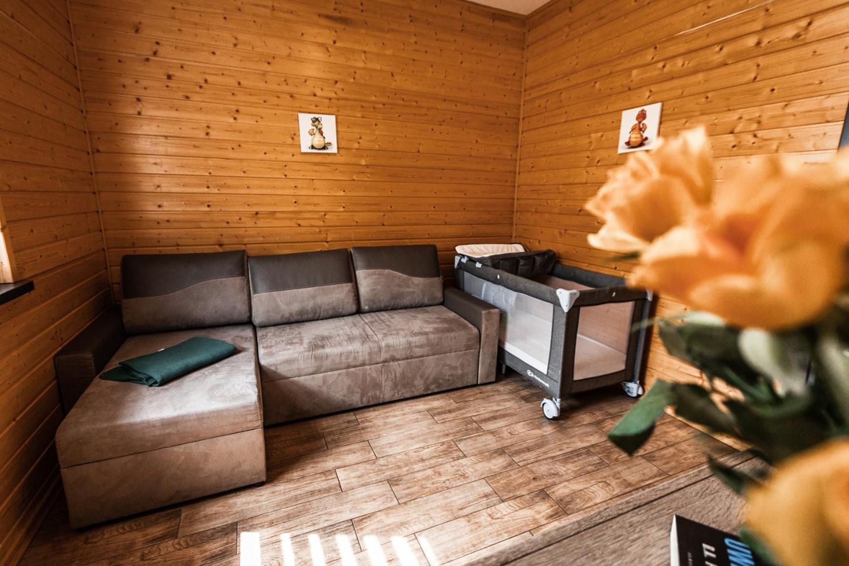 Osada Skoczkowo Komfortowe Domki Z Jacuzzi Nad Jeziorem- Sauna- Balia- Prywatny Staw Wedkarski Podiazy Extérieur photo